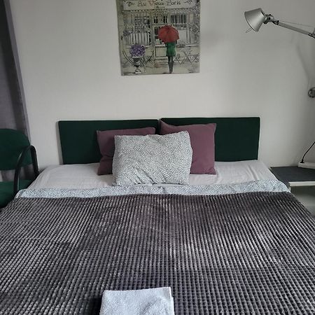 Charmed Homestay - Zaczarowany Varşova Dış mekan fotoğraf
