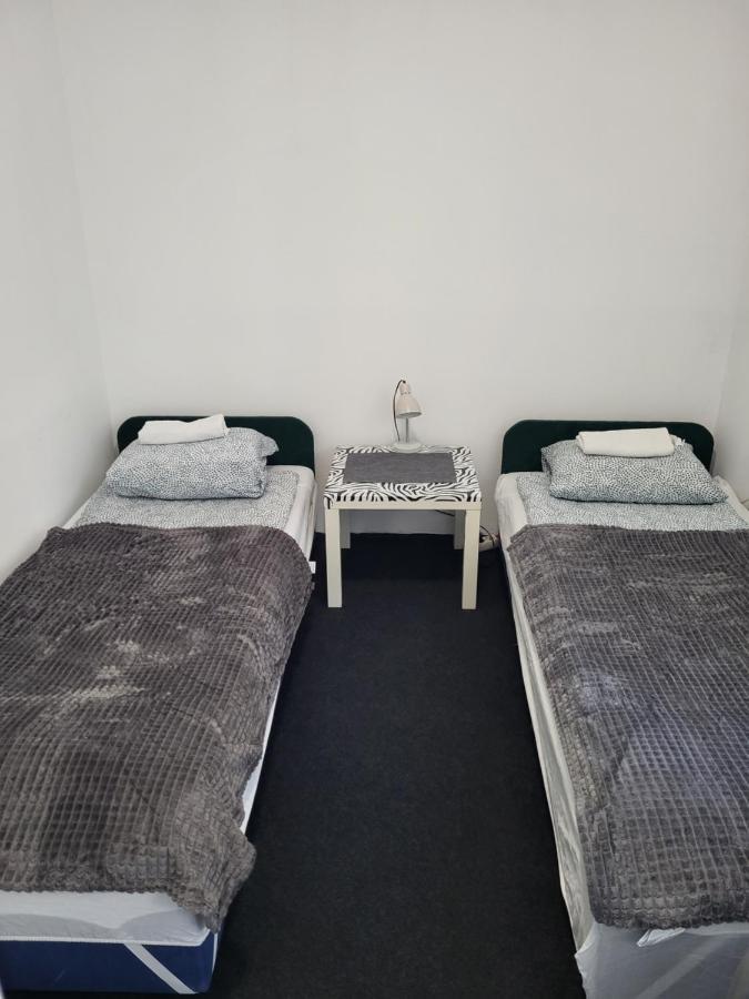 Charmed Homestay - Zaczarowany Varşova Dış mekan fotoğraf