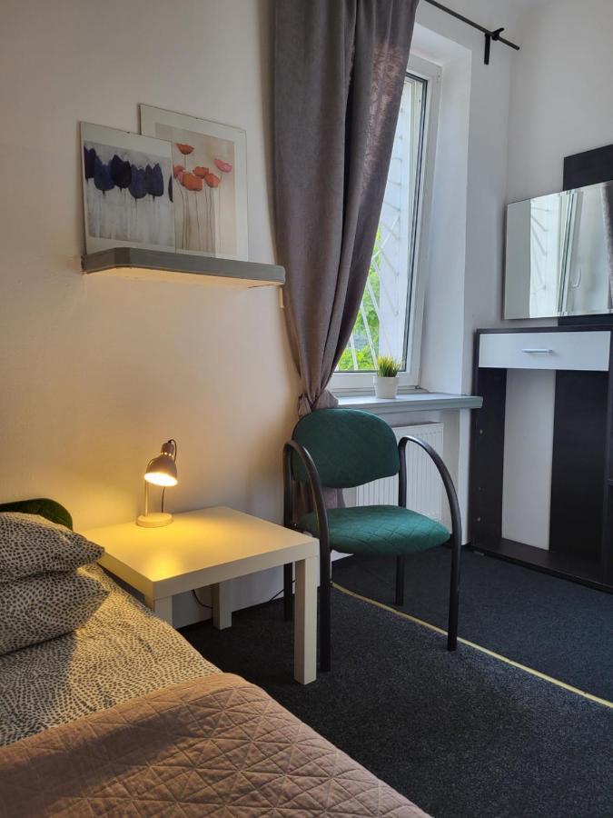 Charmed Homestay - Zaczarowany Varşova Dış mekan fotoğraf